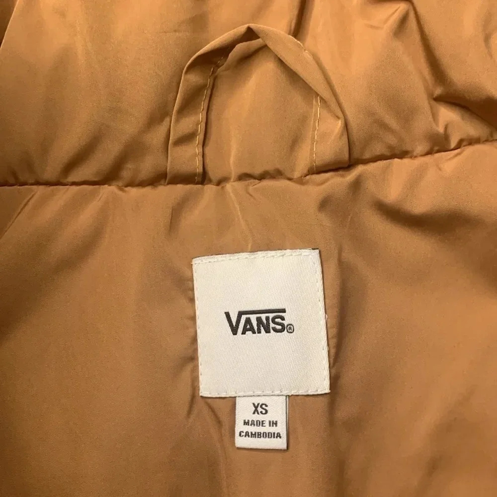 VANS Women’s Jacket Cropped Brown Size XS NWT - Picture 10 of 11